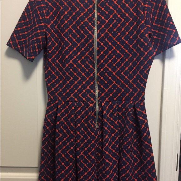 LuLaRoe Amelia - Picture 2 of 2
